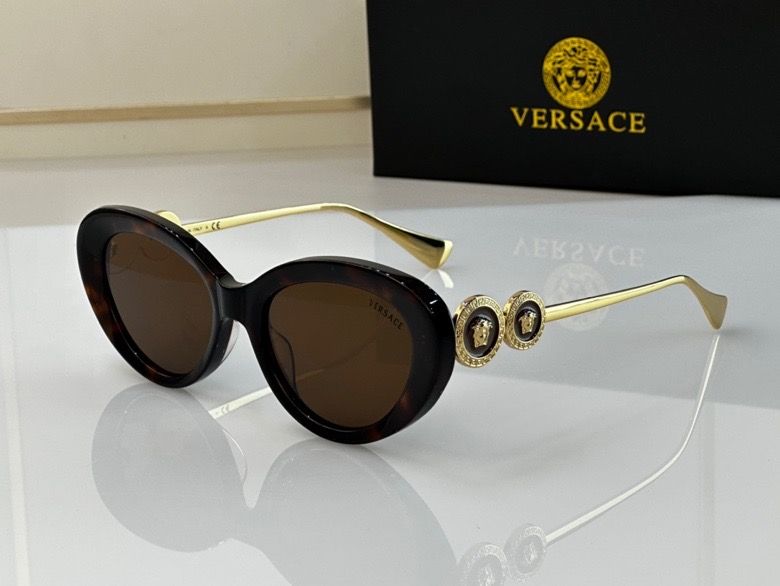 Versace Sunglass AAA 134